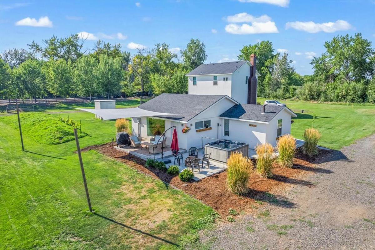 The Ahtanum Cottage - New Hot Tub And Great Views! Yakima Exterior foto
